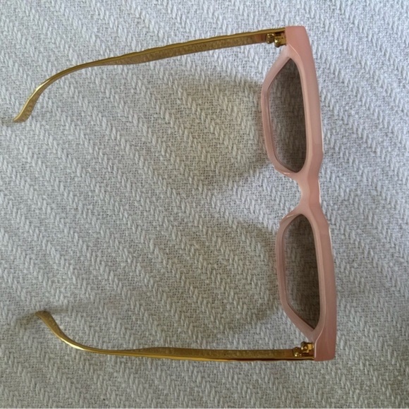 Louis Vuitton Sunglasses - Picture 6 of 8